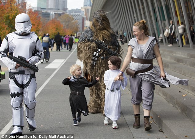 3525A99300000578-0-image-a-7_1465639794466